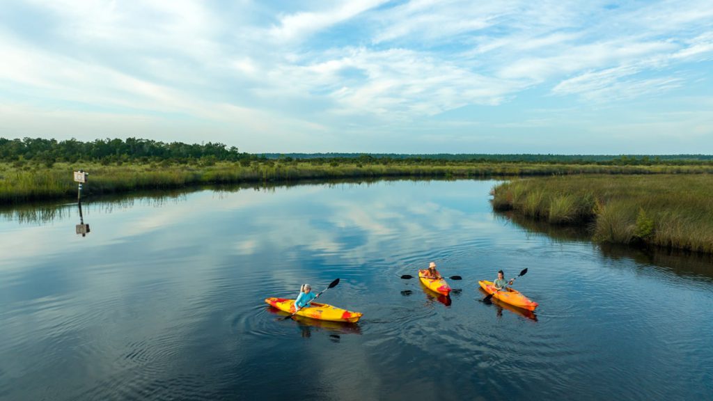 nassau river kayaking