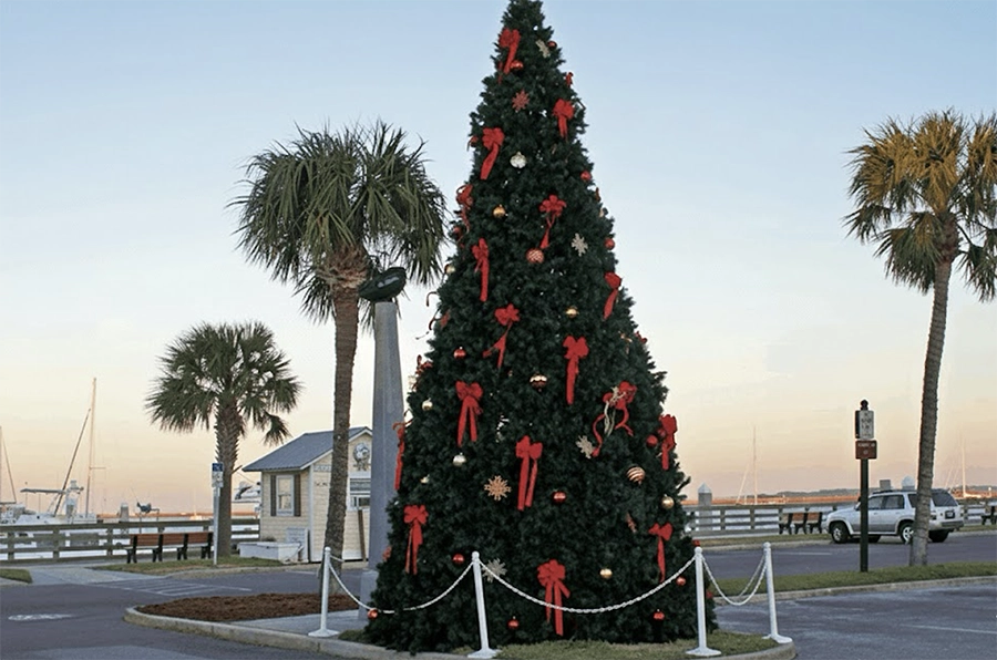 Decorated Christmas tree in historic downtown Fernandina Beach