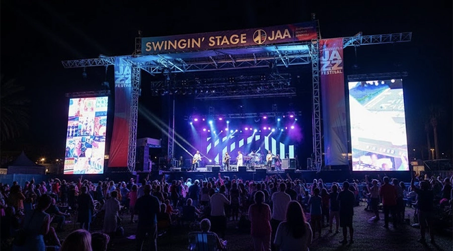 Live music performance at the Jacksonville Jazz Festival downtown